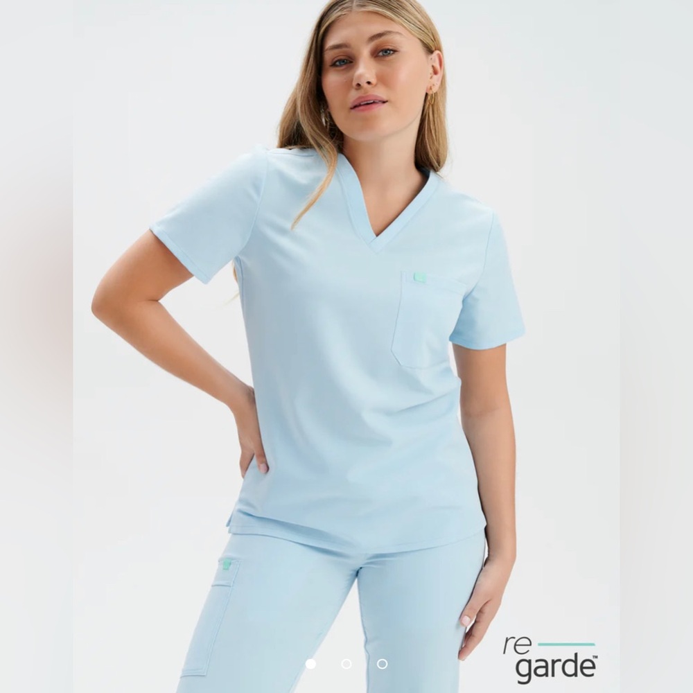 Garade Malade Scrub Set!